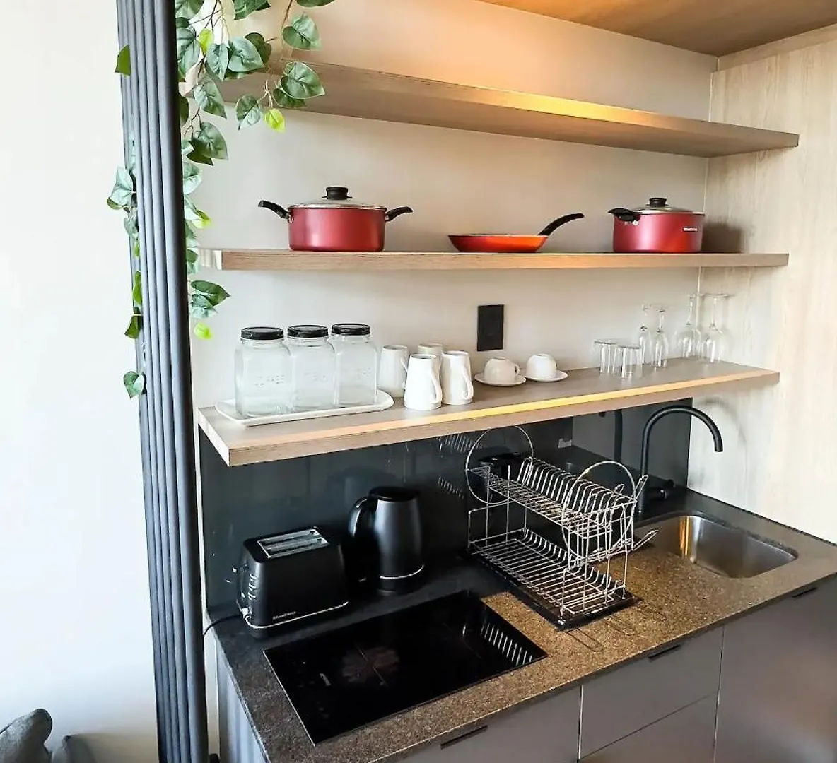 Luxury Tiny Home / Co_Living / City Views Cape Town